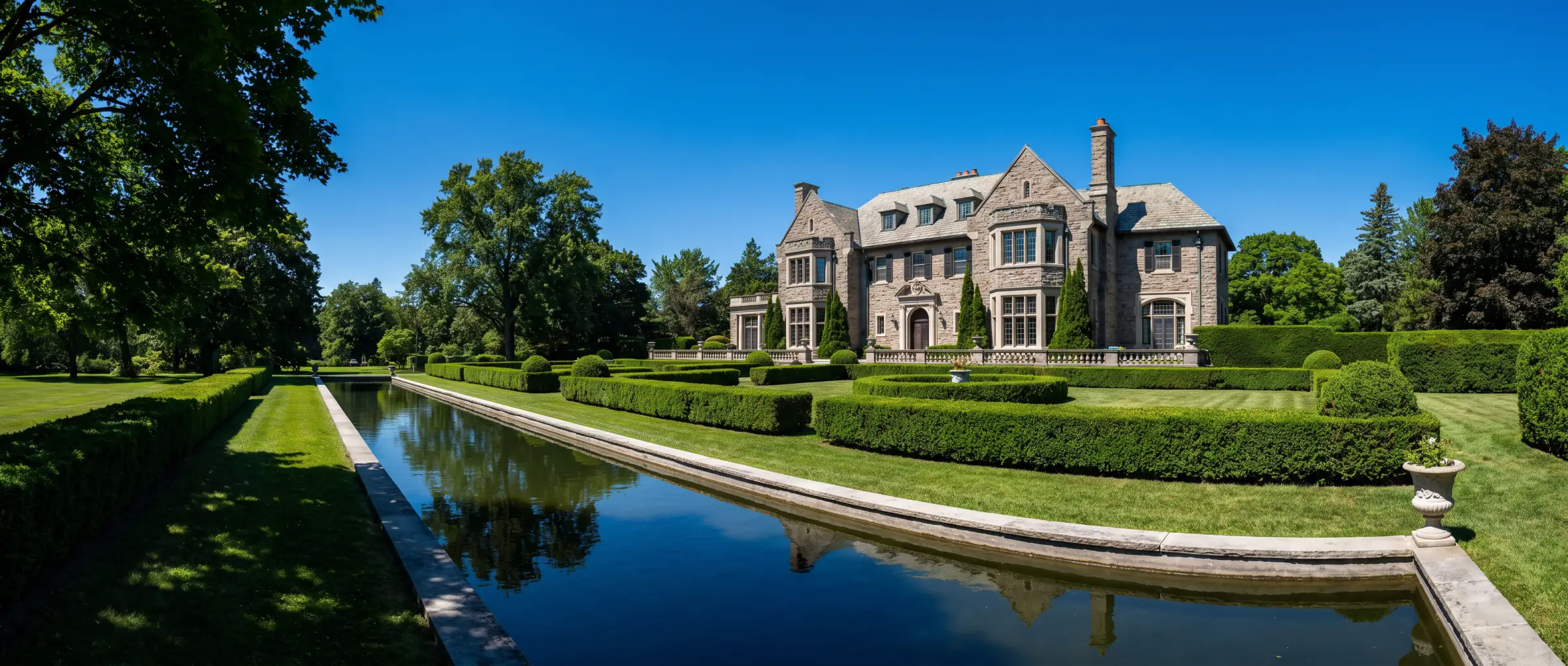 Christian-Owned Businesses in Oshawa, ON: the gardens of Parkwood Estate